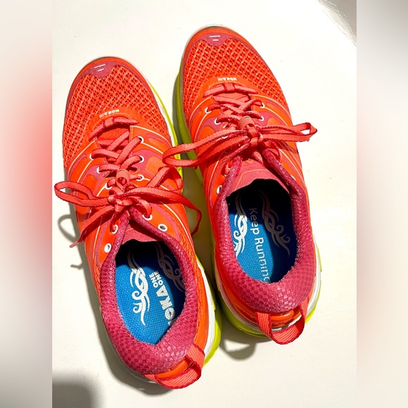 Hoka one conquest 2 bright neon coral orange running shoes sneakers women’s 9.5 - Picture 7 of 13